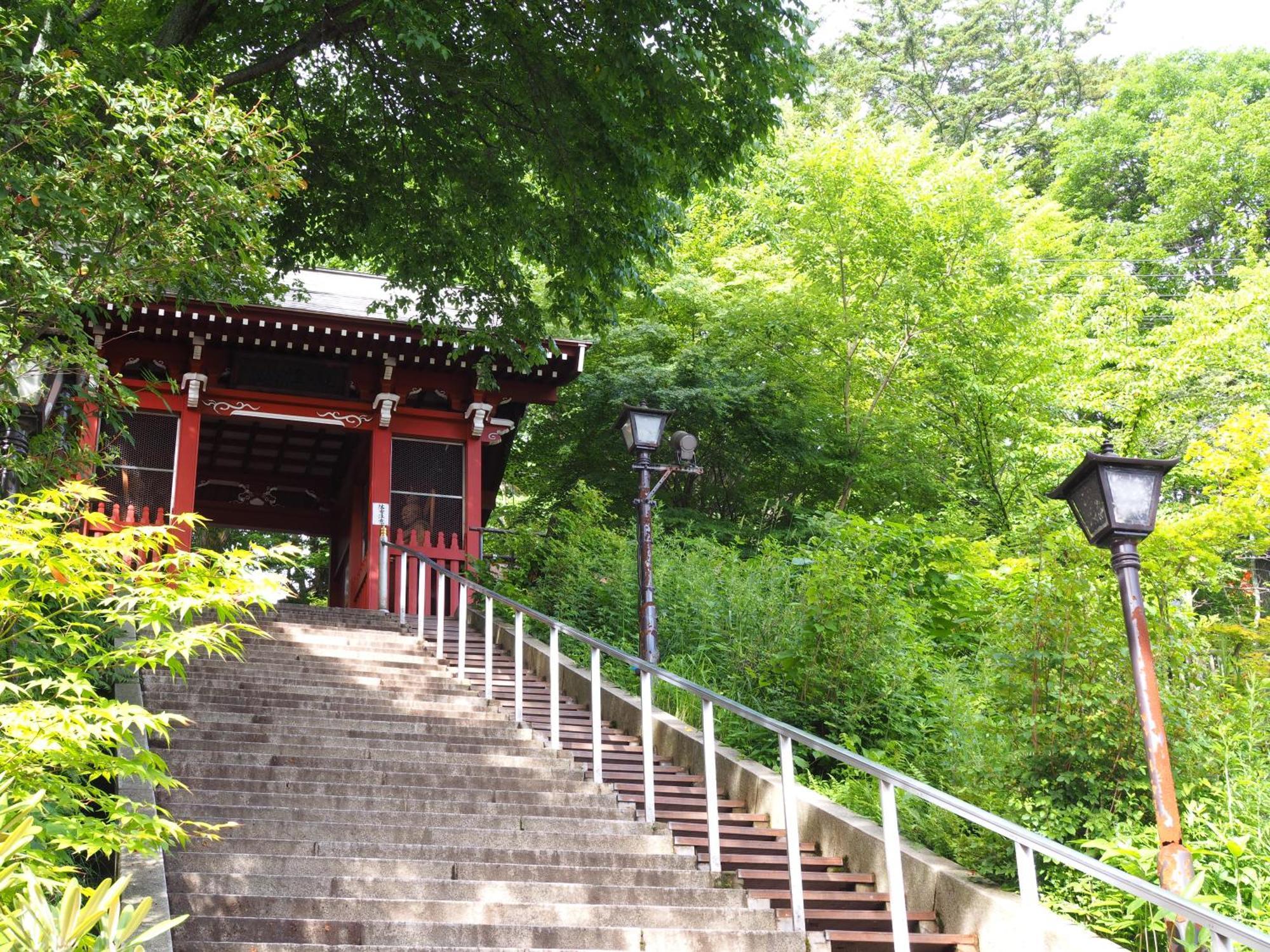 Buna Kusatsu Onsen Inn Exterior photo